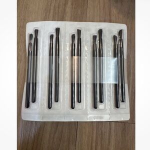 New In Box 70 Sterile Disposable Applicator Only Eyelash serum Brushes